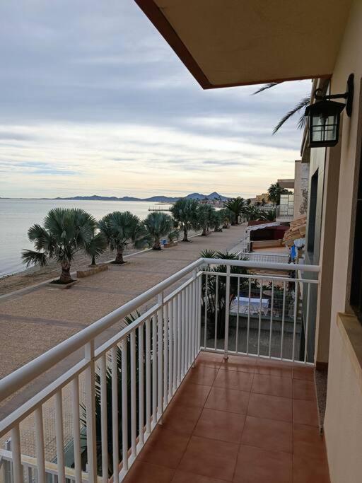 קרטחנה Top Floor Apartment Beachhouse, Beautiful Sea View, On The Beach! מראה חיצוני תמונה